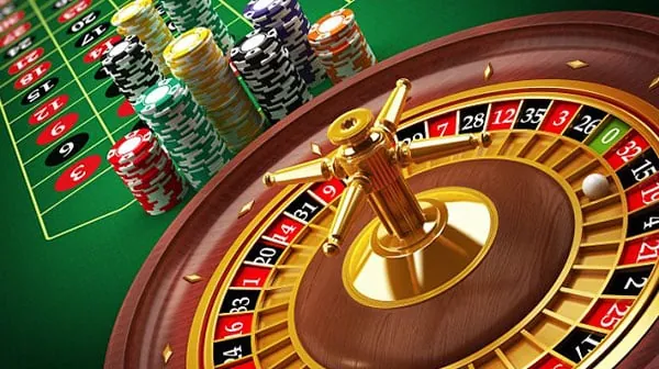 rich9. Daily Rewards and VIP Program